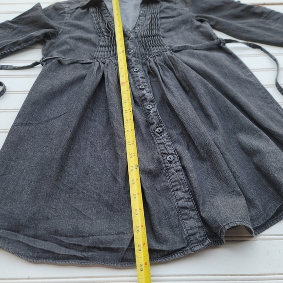 MILEY CYRUS MAX AZRIA Girls DENIM  DRESS Black Tie Back 3/4 Sleeve Sz S - Picture 10 of 10